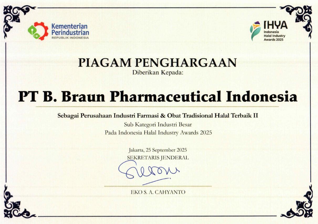 Anna Maria Braun presenting annual report conference titled empowered by technology