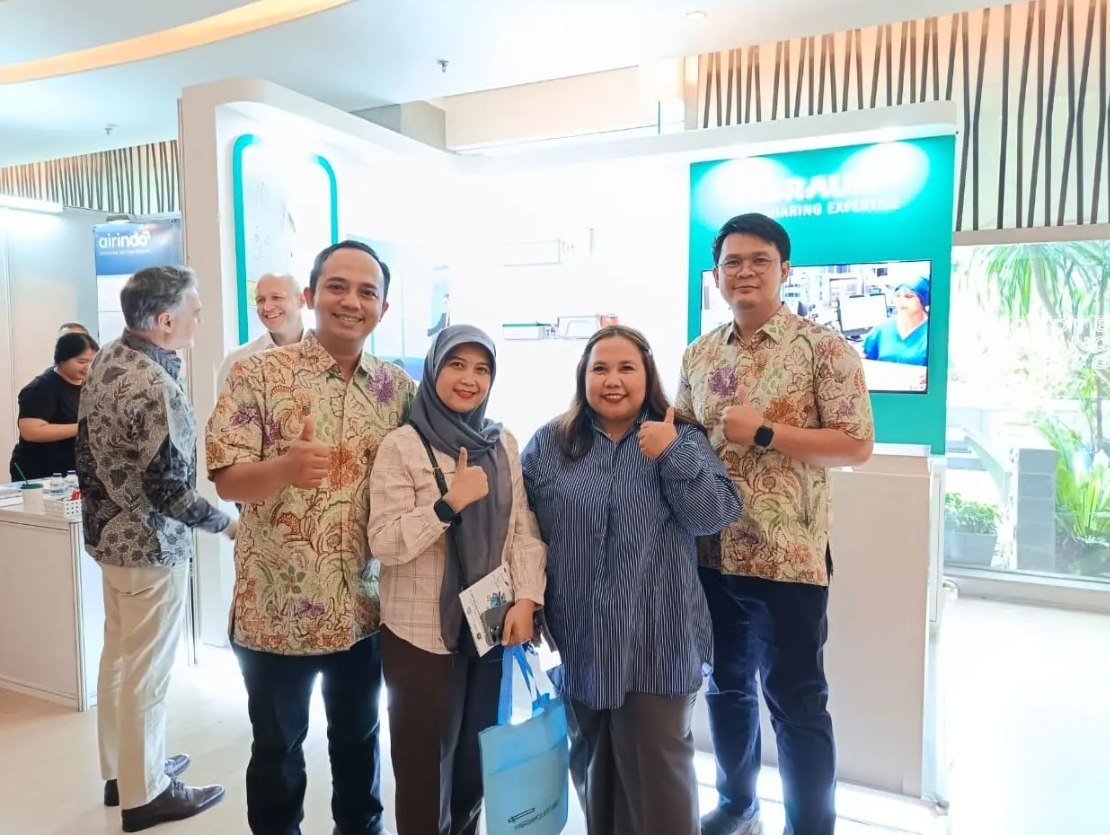 Anna Maria Braun presenting annual report conference titled empowered by technology